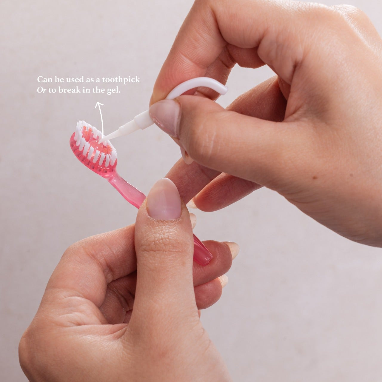 5-in-1 Disposable Mini Brushes with Built-in Toothpaste